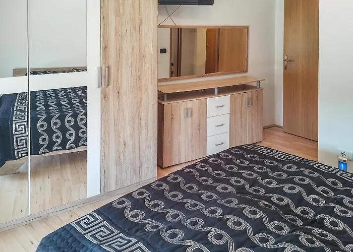 3 Bedroom In بيت للعطل