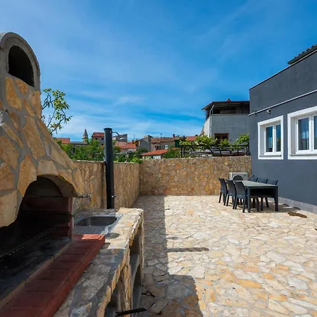 3 Bedroom In